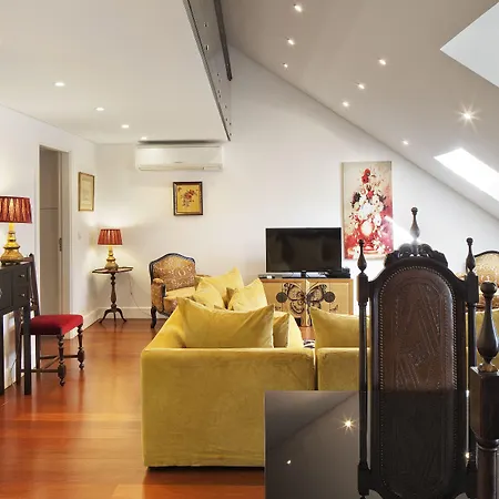 Lisbon Rentals Chiado-3