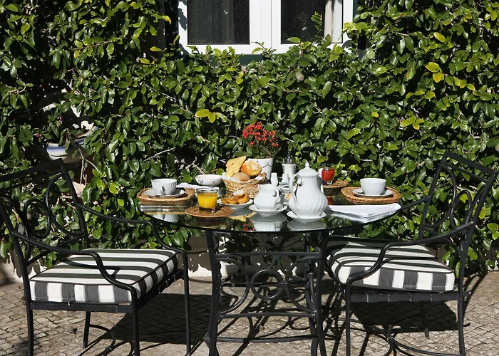 Hotel boutique Apenas: As Janelas Verdes Inn - Lisbon Heritage Collection - Riverside