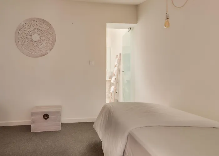 Hotel near College: Chiado 44