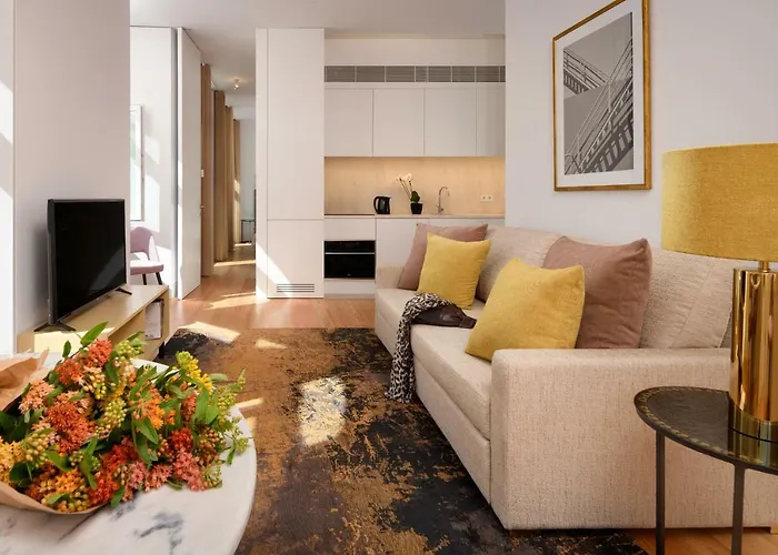 Hotel near College: Ouro Grand By Level Residences